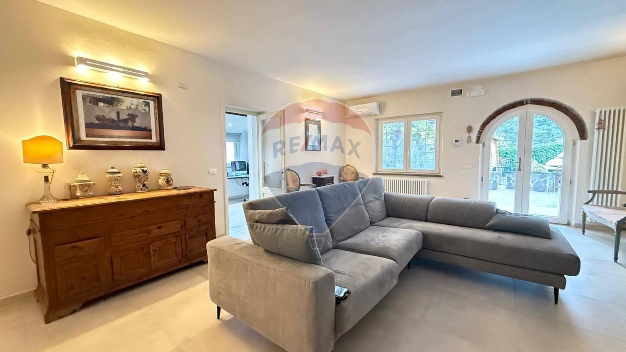 casa indipendente in vendita a Gallicano