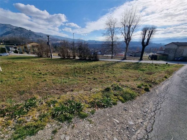 casa indipendente in vendita a Gallicano