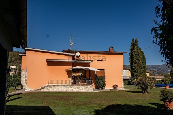 casa indipendente in vendita a Gallicano