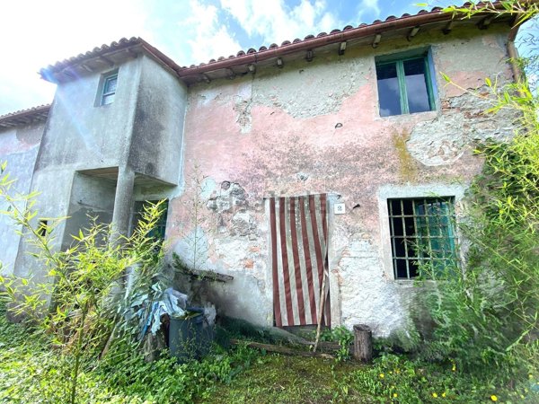casa indipendente in vendita a Gallicano