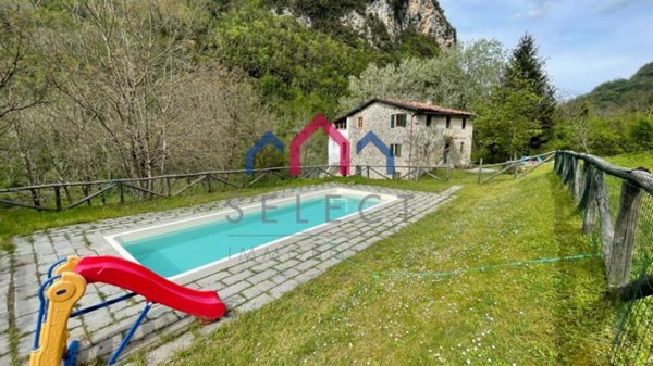 appartamento in vendita a Gallicano