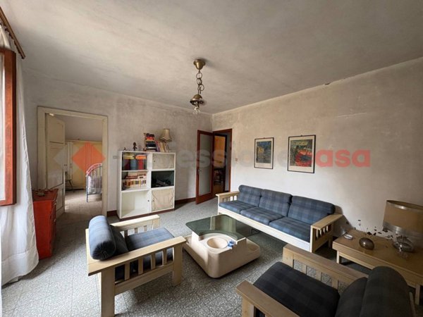 casa indipendente in vendita a Gallicano