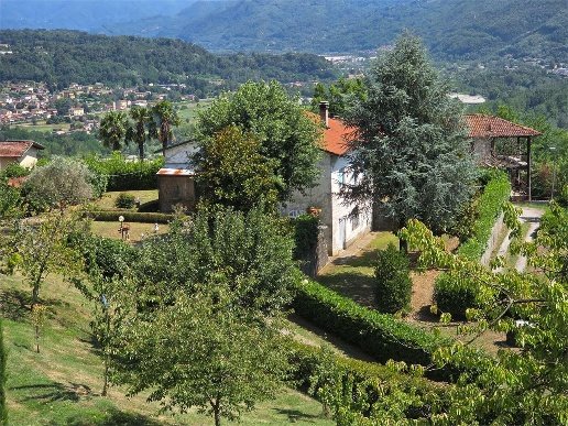 casa indipendente in vendita a Gallicano