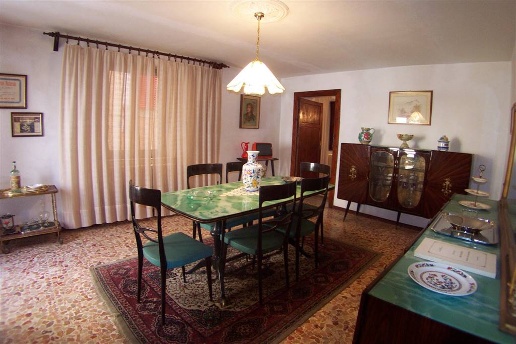 casa indipendente in vendita a Gallicano