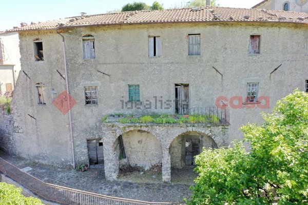 casa indipendente in vendita a Gallicano