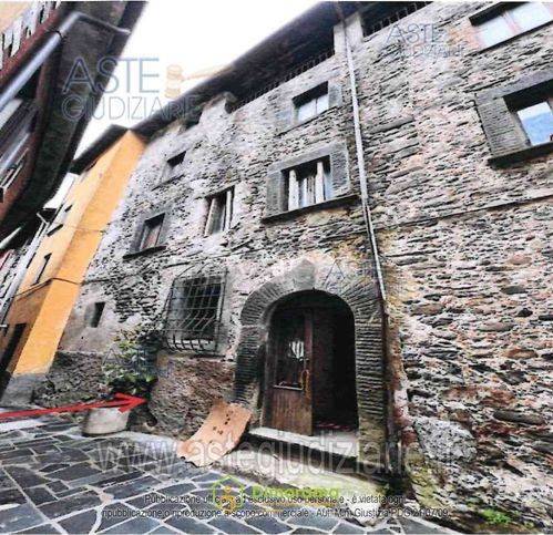 casa indipendente in vendita a Gallicano