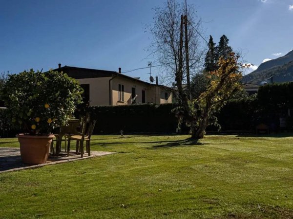 casa indipendente in vendita a Gallicano