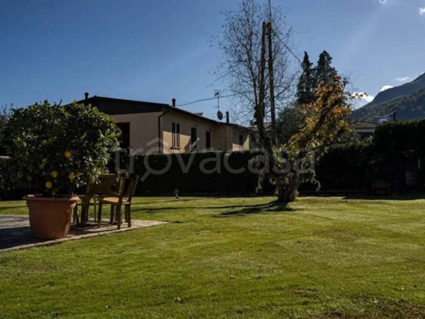 casa indipendente in vendita a Gallicano