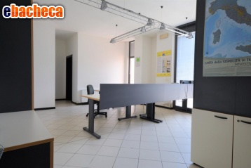 ufficio in vendita a Lucca in zona Sant'Anna