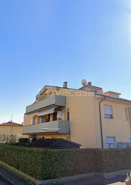 appartamento in vendita a Lucca in zona zona Arancio