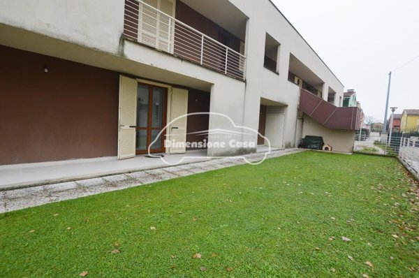 appartamento in vendita a Lucca in zona Picciorana