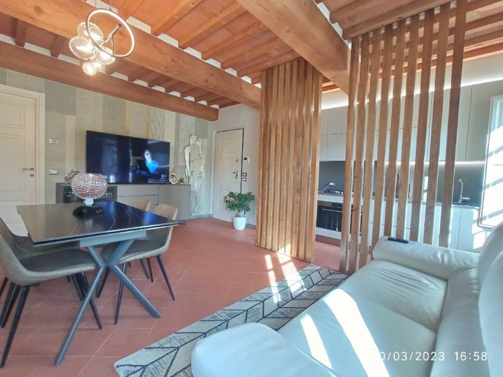 appartamento in vendita a Lucca in zona Mutigliano