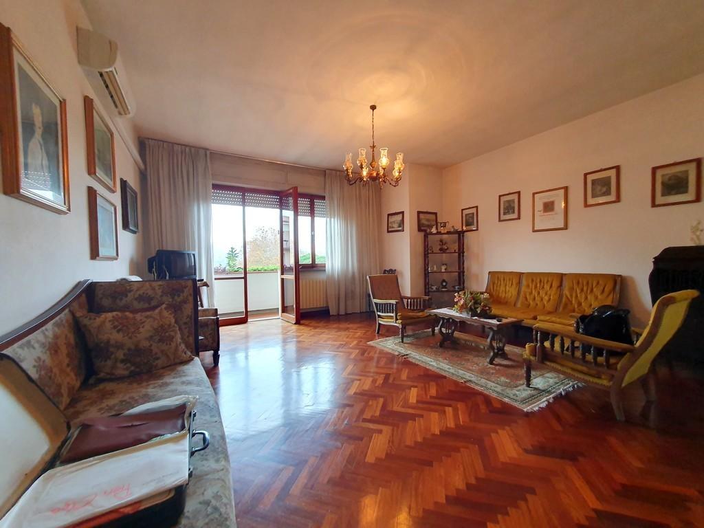 appartamento in vendita a Lucca in zona Sant'Anna