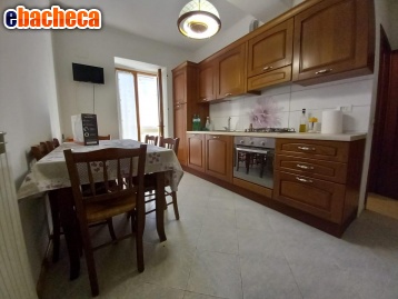 appartamento in vendita a Lucca in zona Piaggione