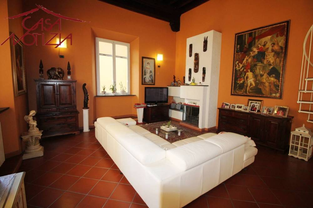 appartamento in vendita a Lucca in zona Centro Città