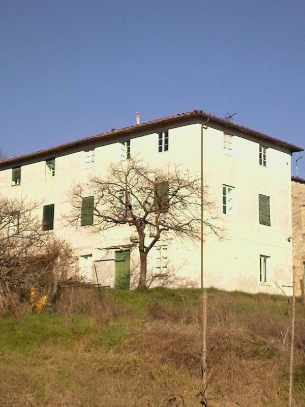 casale in vendita a Lucca in zona Monte San Quirico