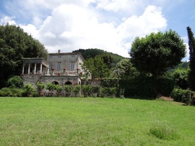 casa indipendente in vendita a Lucca in zona Cappella