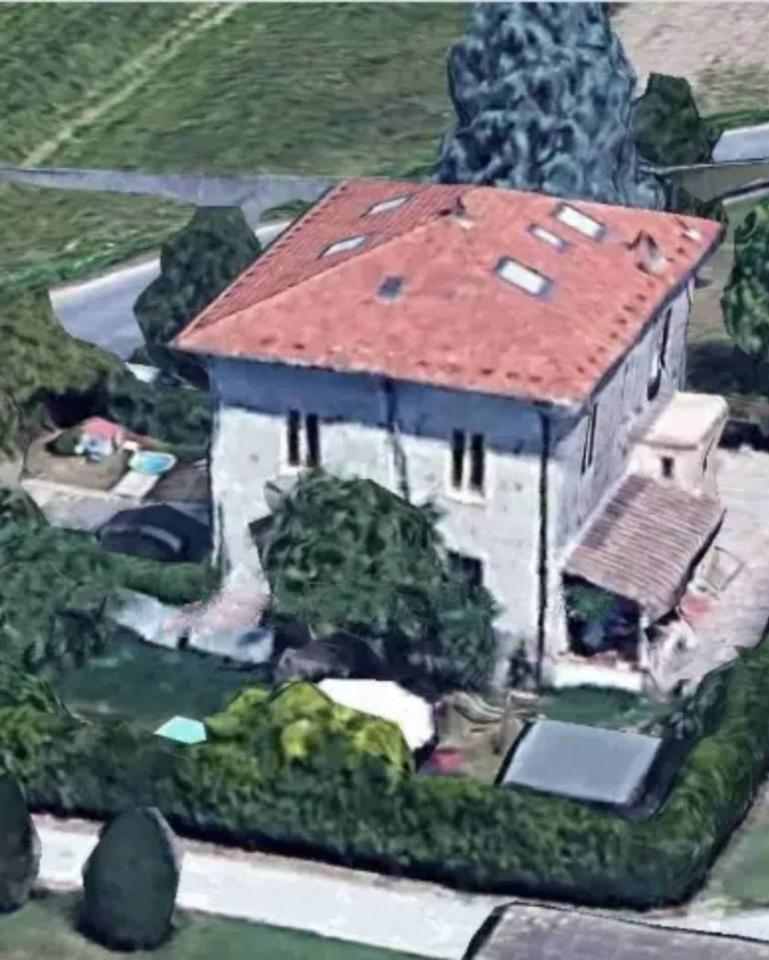 casa indipendente in vendita a Lucca in zona Nozzano