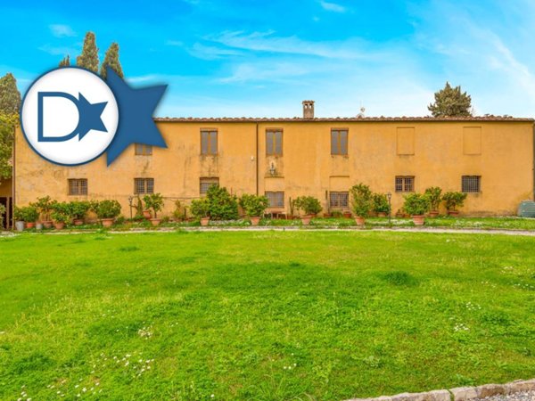 casa indipendente in vendita a Lucca in zona Palmata