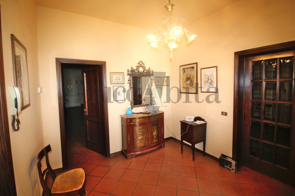 casa indipendente in vendita a Lucca in zona zona SS. Annunziata