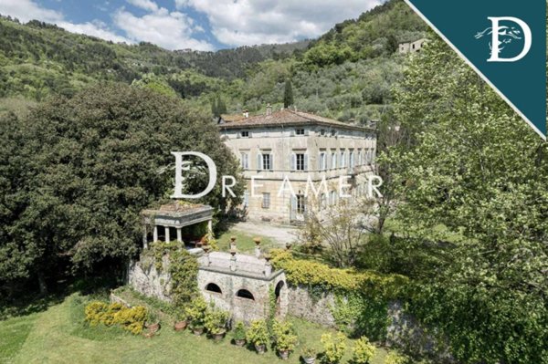 villa in vendita a Lucca in zona San Quirico di Moriano