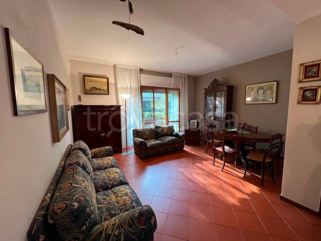 appartamento in vendita a Lucca in zona Pontetetto