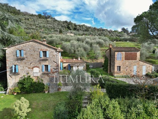 casa indipendente in vendita a Lucca in zona Pieve Santo Stefano