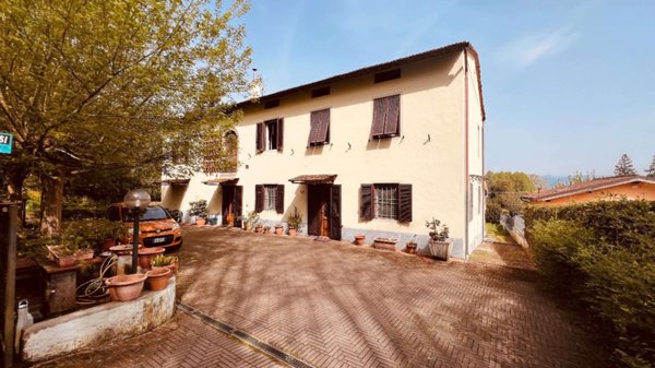 appartamento in vendita a Lucca in zona Cerasomma
