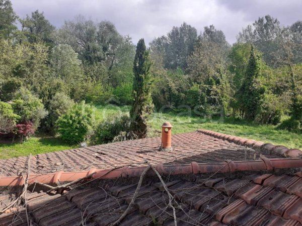 casa indipendente in vendita a Lucca in zona Sant'Anna