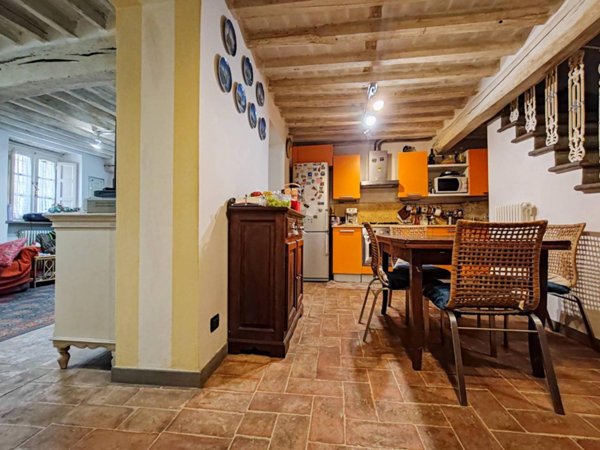 appartamento in vendita a Lucca in zona Centro Città