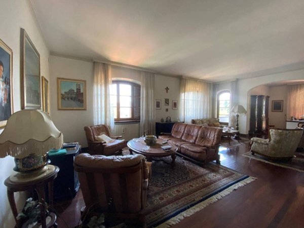 casa indipendente in vendita a Lucca in zona zona San Vito