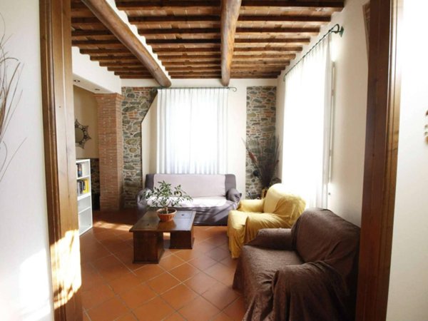 casa indipendente in vendita a Lucca in zona zona San Marco