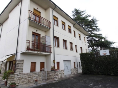 appartamento in vendita a Lucca in zona Nave