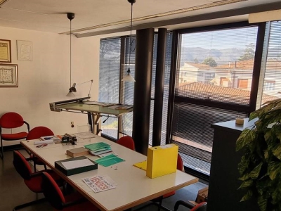 ufficio in vendita a Lucca in zona Sant'Anna