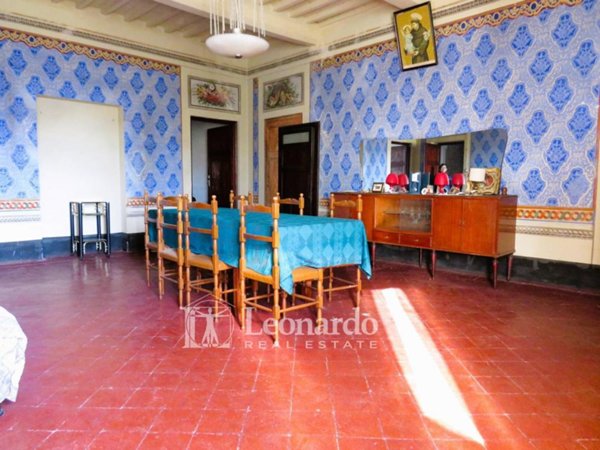 casa indipendente in vendita a Lucca
