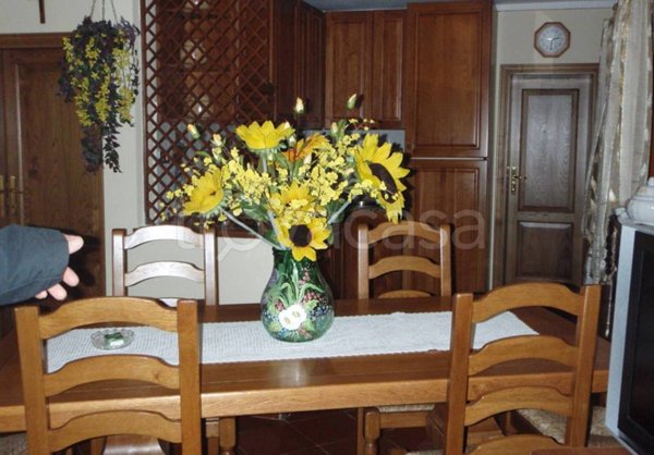 casa indipendente in vendita a Lucca in zona zona Mugnano
