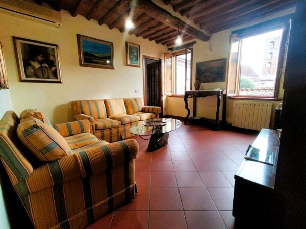 appartamento in vendita a Lucca in zona Centro Città