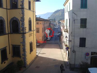 appartamento in vendita a Lucca in zona Centro Città