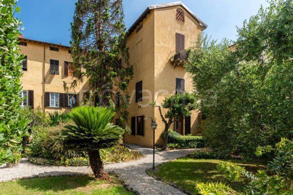 appartamento in vendita a Lucca in zona Centro Città