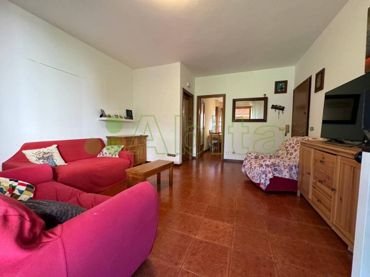 appartamento in vendita a Lucca in zona Pontetetto