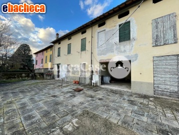 casa indipendente in vendita a Lucca in zona zona San Filippo