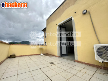 appartamento in vendita a Lucca in zona Centro Città