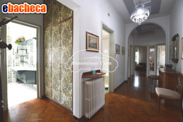 casa indipendente in vendita a Lucca in zona zona San Marco