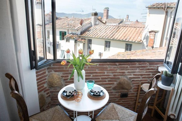 appartamento in vendita a Lucca in zona Centro Città