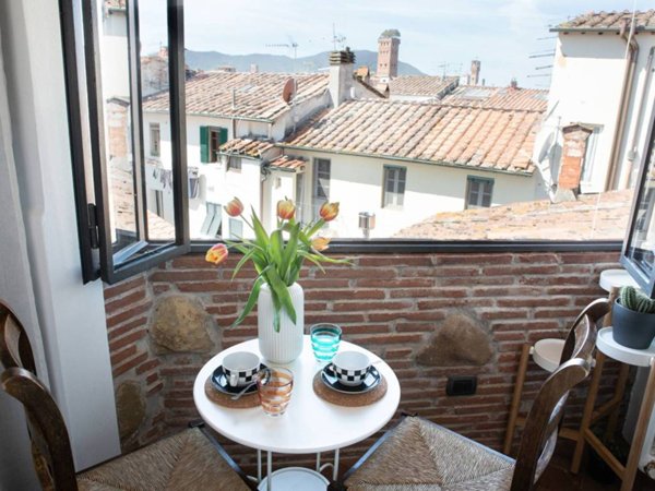 appartamento in vendita a Lucca in zona Centro Città
