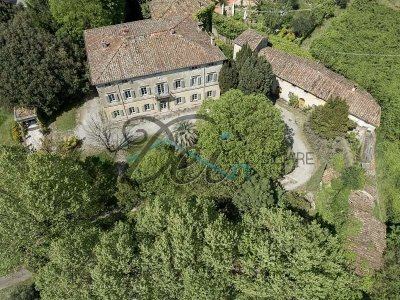 casa indipendente in vendita a Lucca in zona Cappella