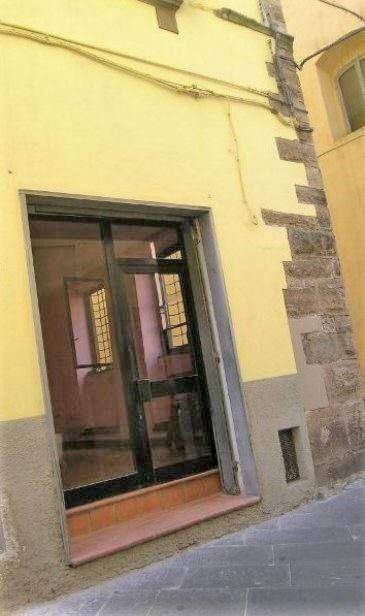 negozio in vendita a Lucca in zona Centro Città