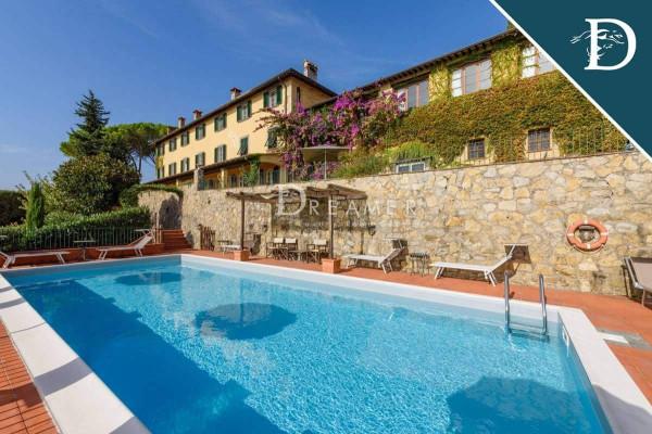 villa in vendita a Lucca in zona Mutigliano