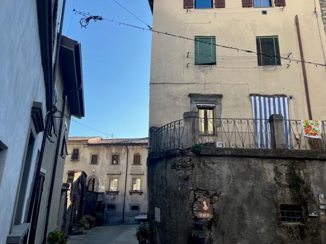 quadrivano in vendita a Lucca
