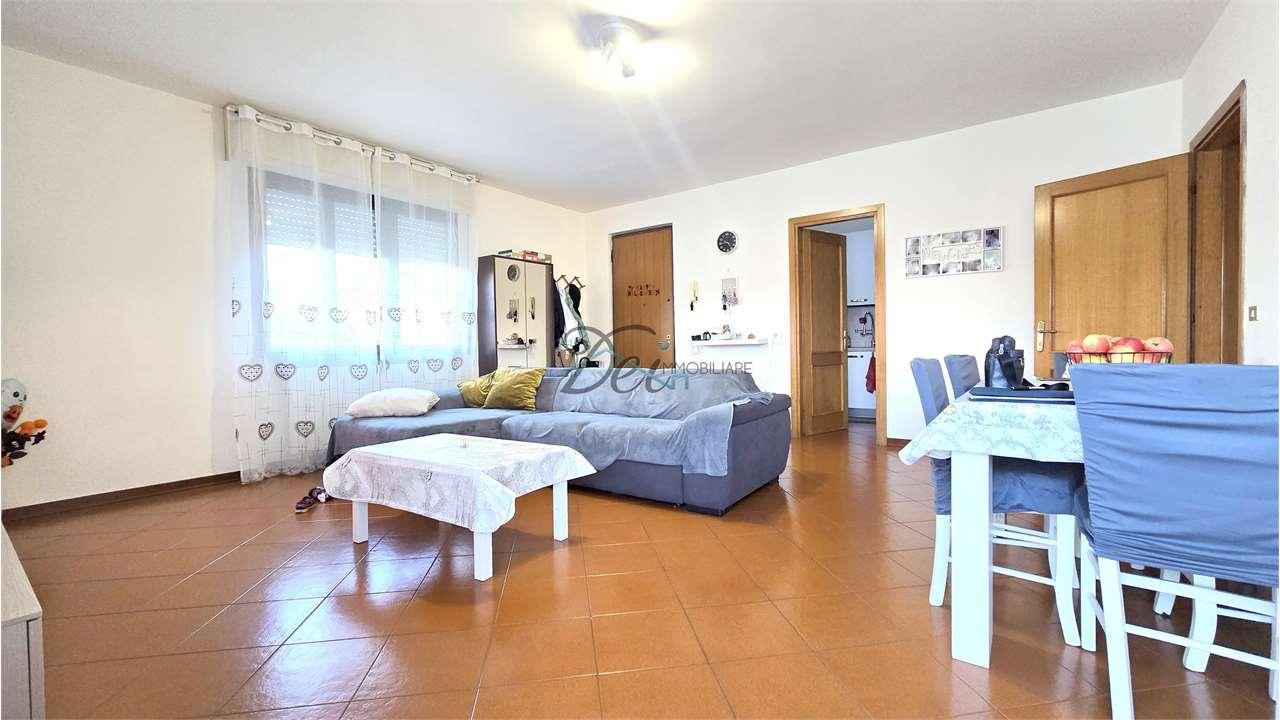 appartamento in vendita a Lucca in zona Centro Città